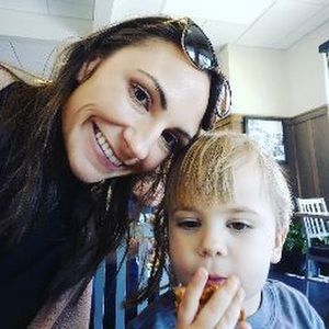 Meet your Posher, Emmy